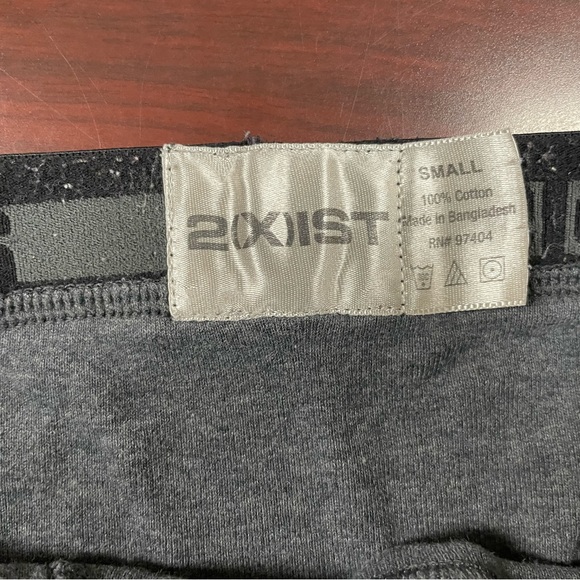 Men's 2(X)ist underwear, briefs, size small. - Picture 3 of 4